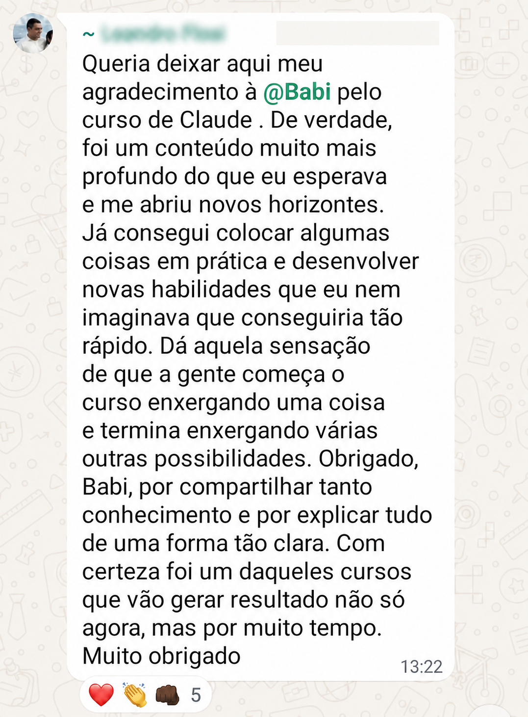 Aluno relatando novos conhecimentos e habilidades com o curso